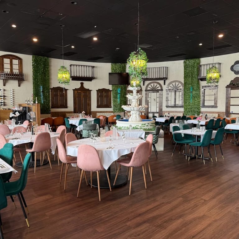 Warm & Inviting Ambience